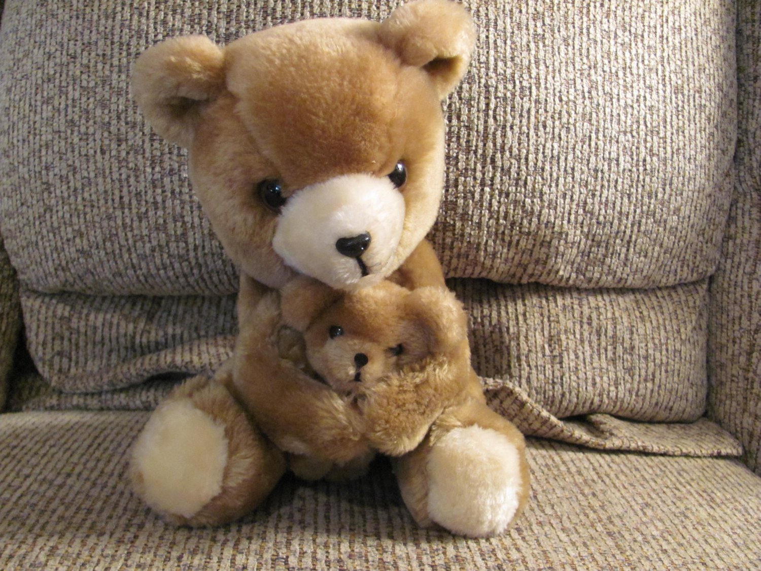 Vintage 1977 Dakin Mama And Baby Bear Carmel Brown Cream Teddy Bears ...