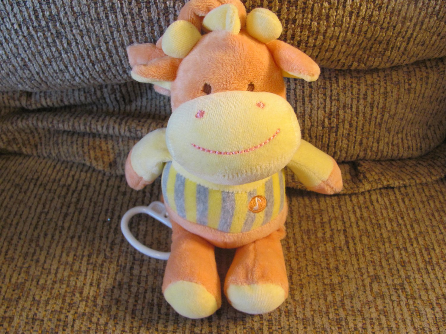 hugfun stuffed giraffe