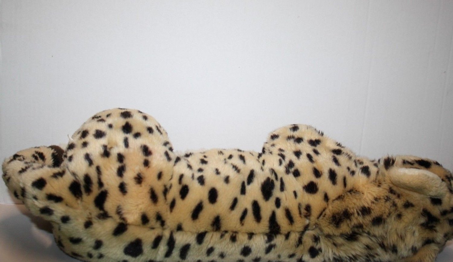 fao schwarz stuffed cheetah