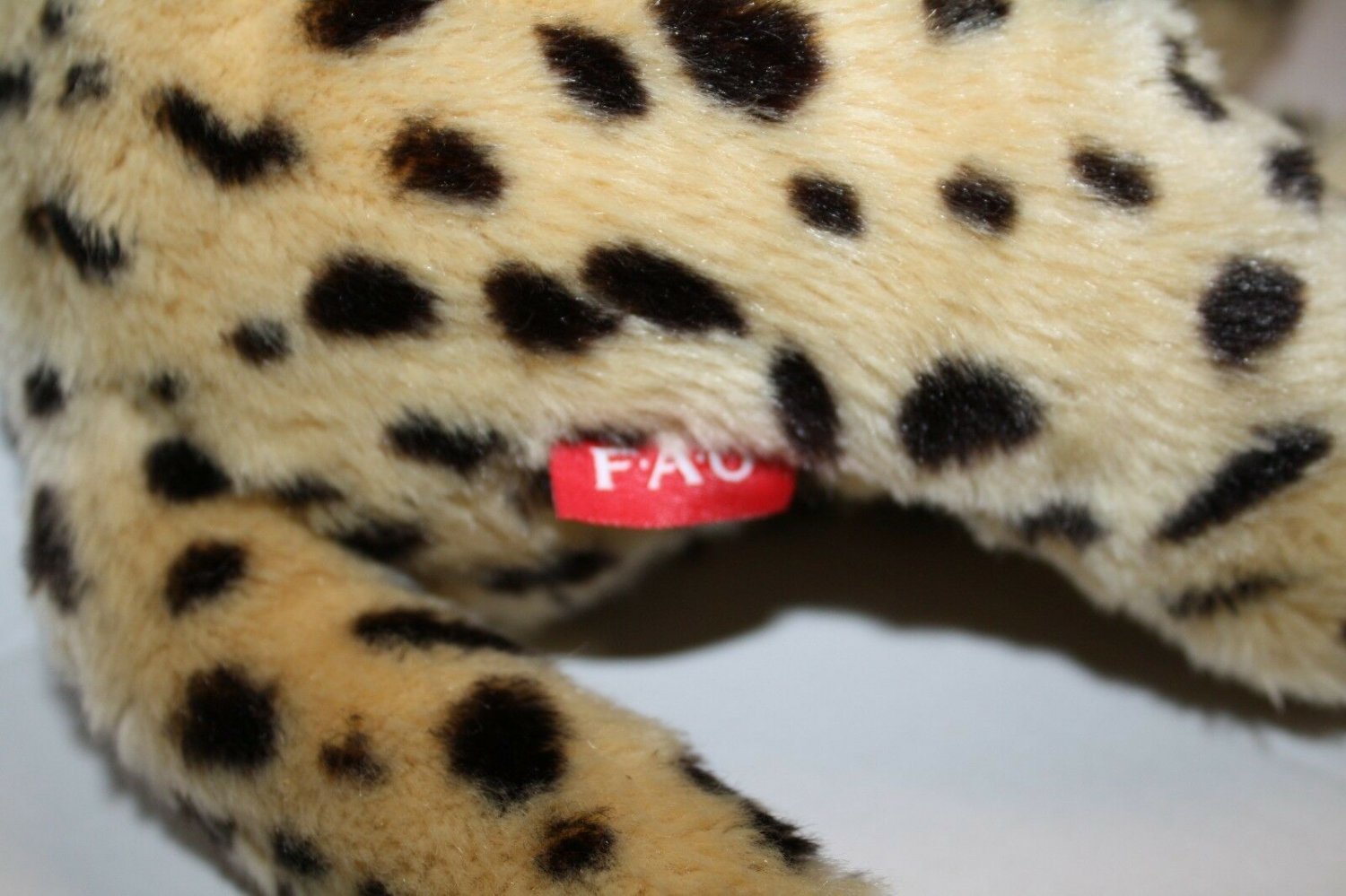 fao schwarz stuffed cheetah