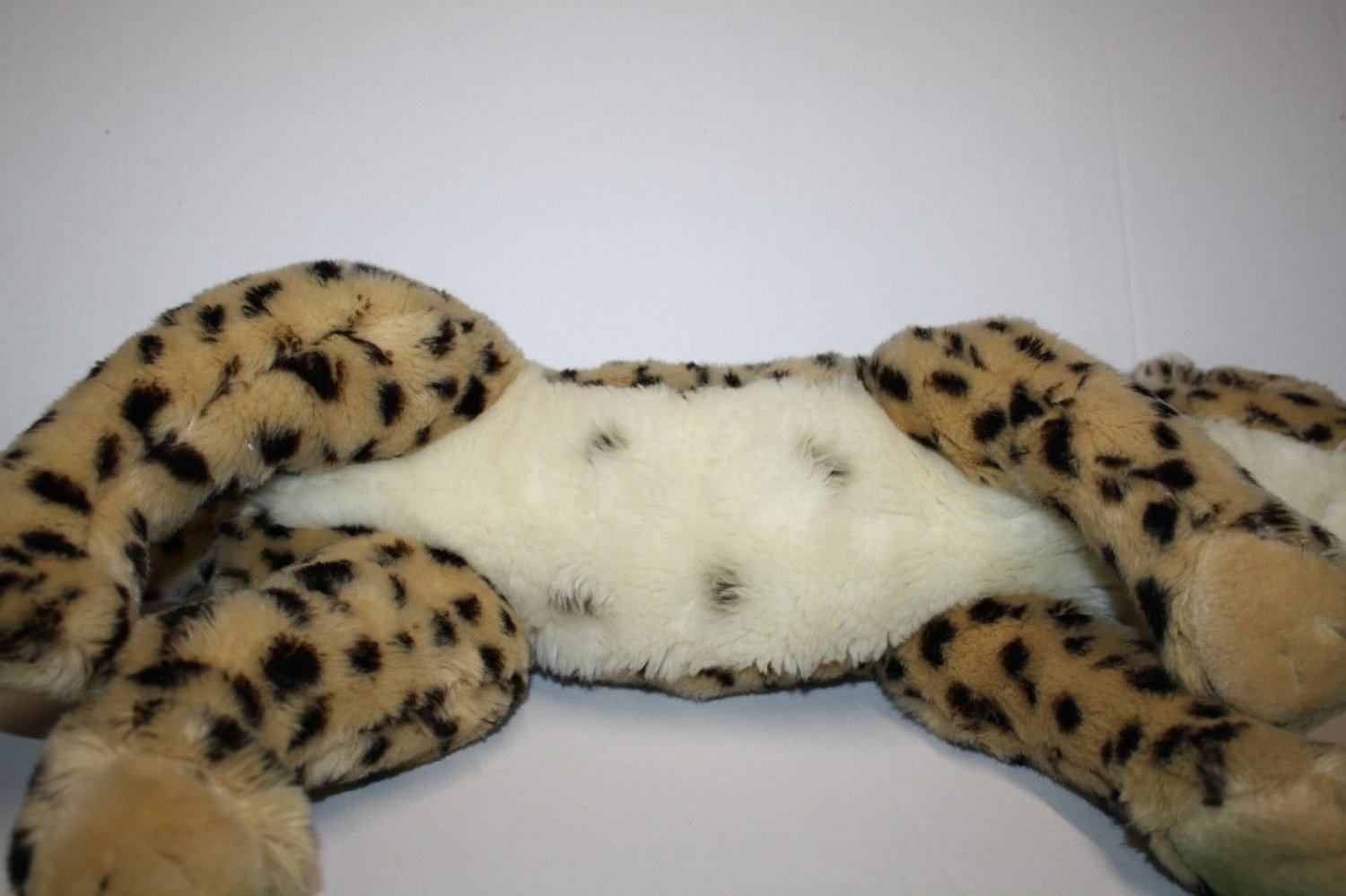 fao schwarz stuffed cheetah