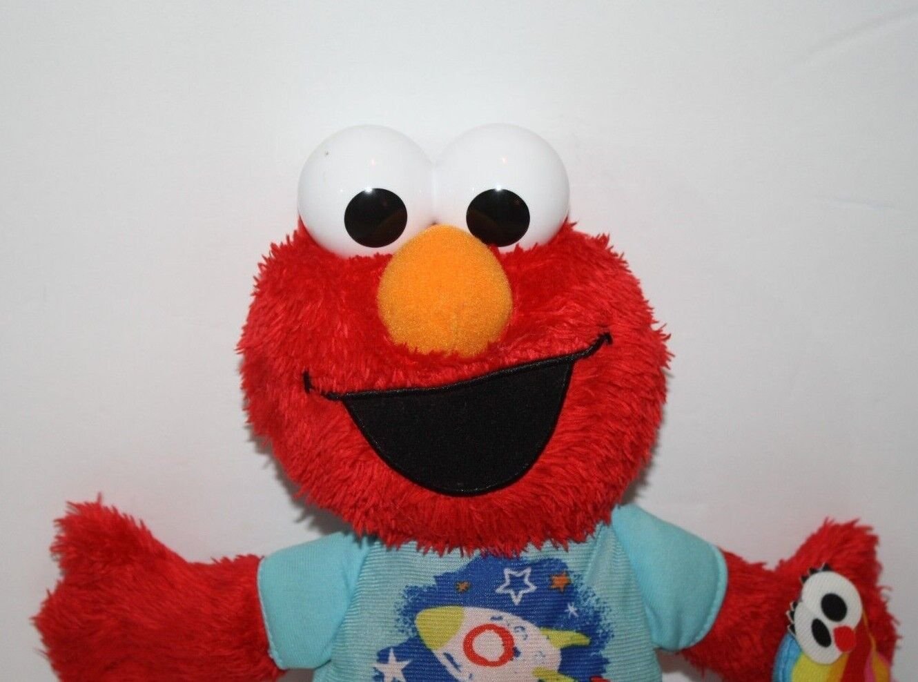 Sesame Street Elmo Smartie Phone Musical 12