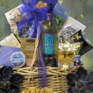 Fish Eye Pinot Grigio: Fishing Themed Wine Basket Sweet Temptations