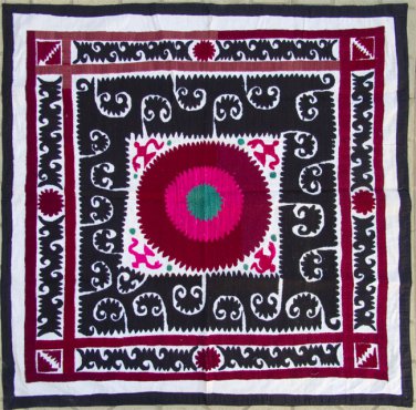 VINTAGE EMBROIDERY SAMARKAND BOLINPUSH SUZANI 4075