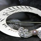 VINTAGE STERLING SILVER ETCHED CULTURED PEARL STONE PIN