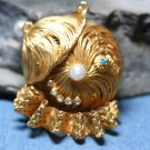 GOLD TONE FAUX PEARL RHINESTONE CLOWN PIN BROOCH