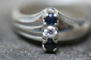 STERLING SILVER CLEAR STONE BLUE SAPPHIRE RING