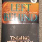 Left Behind Novel by Tim LaHaye PB 1995
