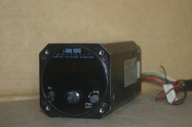 AM135 Digital Altitude Alert Indicator System Aero Mechanism, Inc.