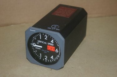 Honeywell Sperry 4013013-907 Vertical speed indicator for CL601