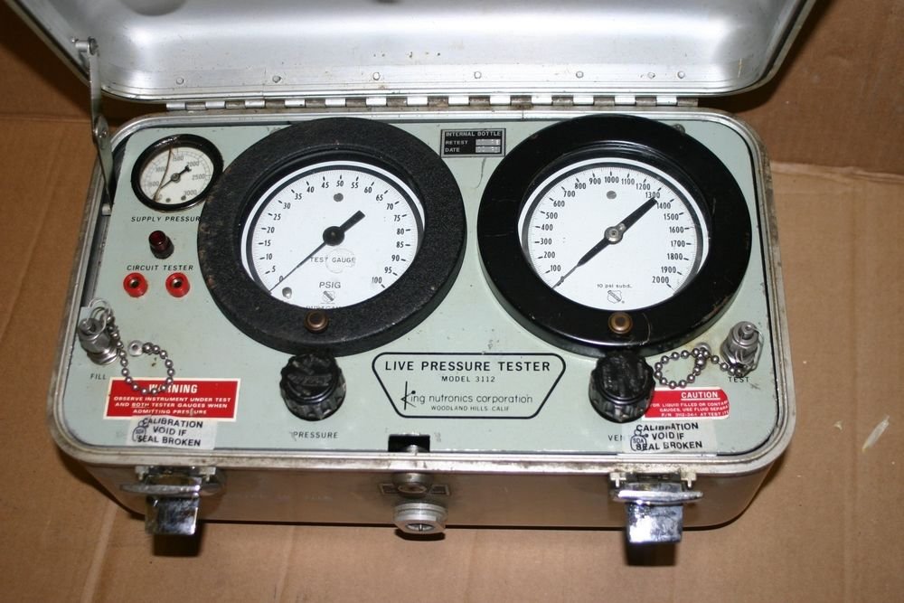King Nutronics 3112 Portable Live Pressure Gauge Tester Calibrator