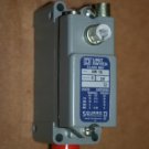 NIB Square D Model 9007AW16 Position Switch Lever Arm Type  No Instructions