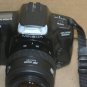 Minolta Dynax 300si MAXXUM camera w 35-70mm AF lens EXEL