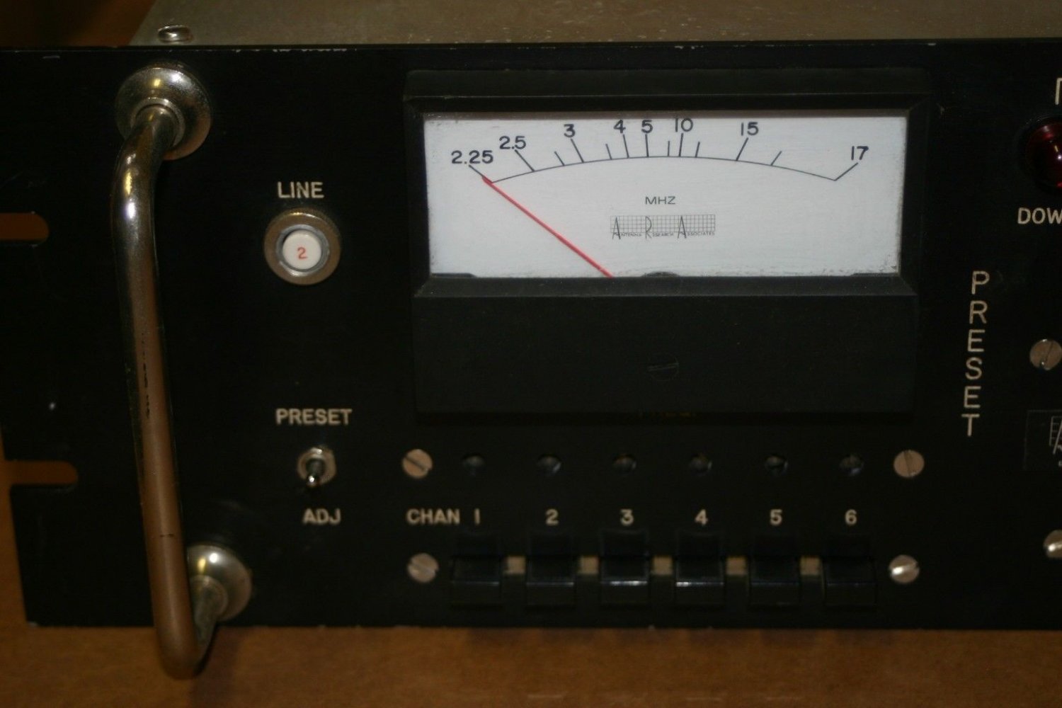 ANTENNA RESEARCH MLA1/D Automatic Tuning unit for MINILOOP TUNABLE ANTENNAS SW