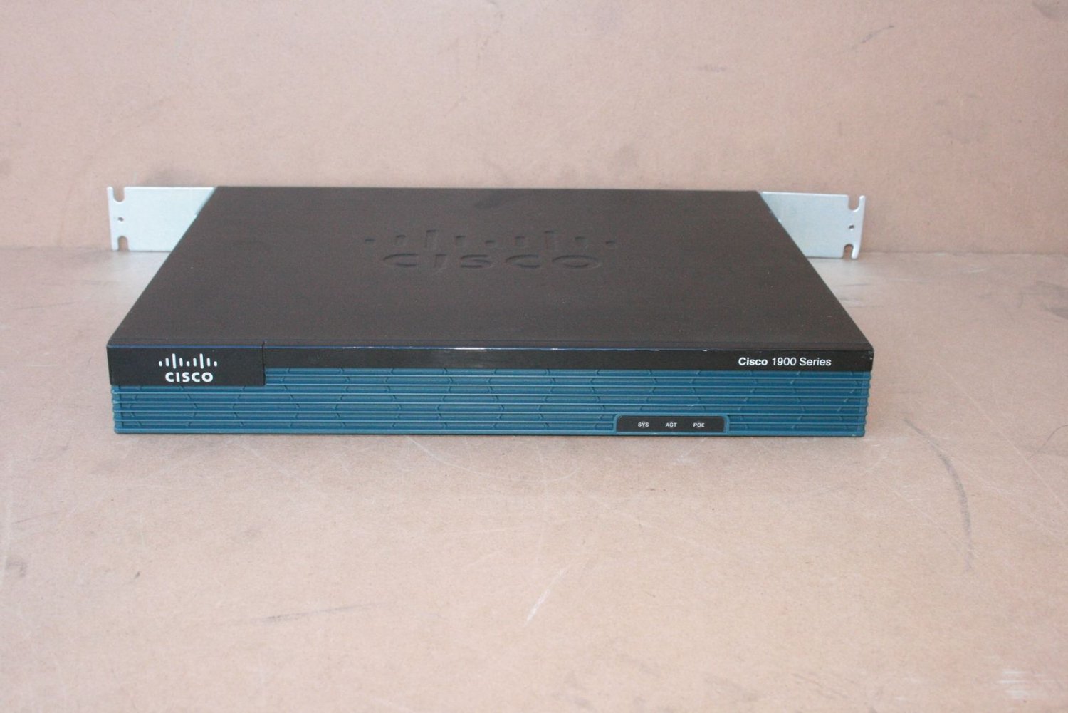 Cisco 1900 Series 1921 CISCO1921/K9 Gigabit Ethernet Router V05 w/ 2 ...