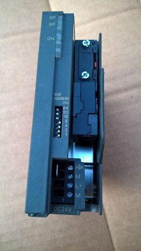 SIEMENS SIMATIC S7 6ES7153-1AA03-0XB0 6ES7 153-1AA03-0XB0 et 200m without covers