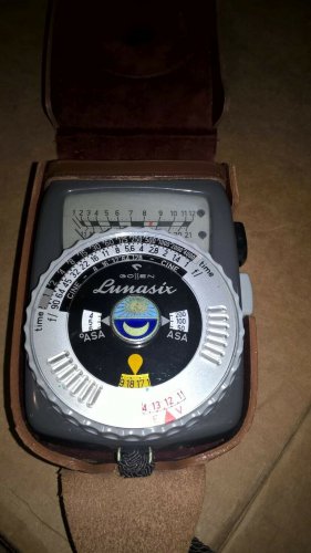 Gossen Lunasix ASA Light Meter incident +case&strap Belichtungsmesser