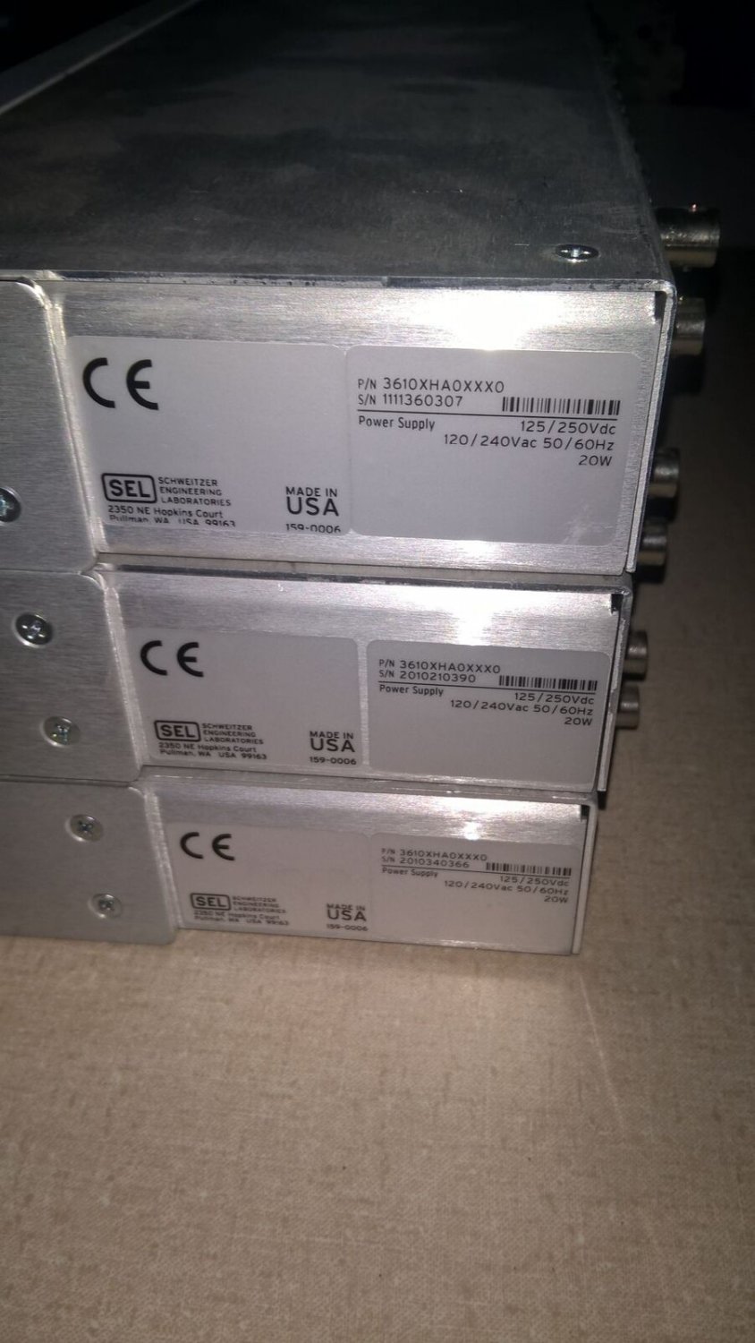 Schweitzer Engineering Labs SEL-3610 17-Port Serial Ethernet Server ...