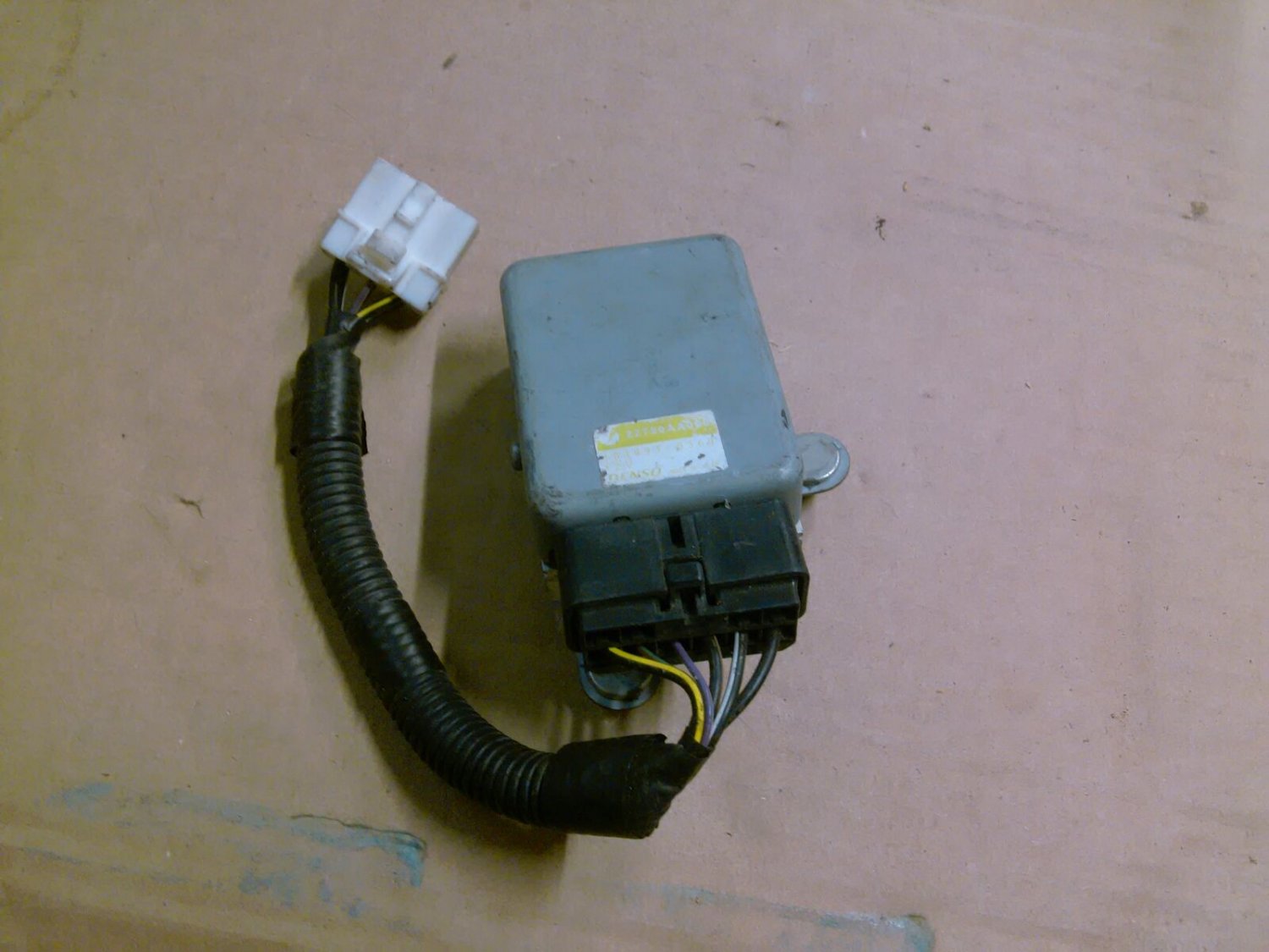 04 05 Subaru Impreza WRX STI Fuel Pump Controller Module 22750AA000