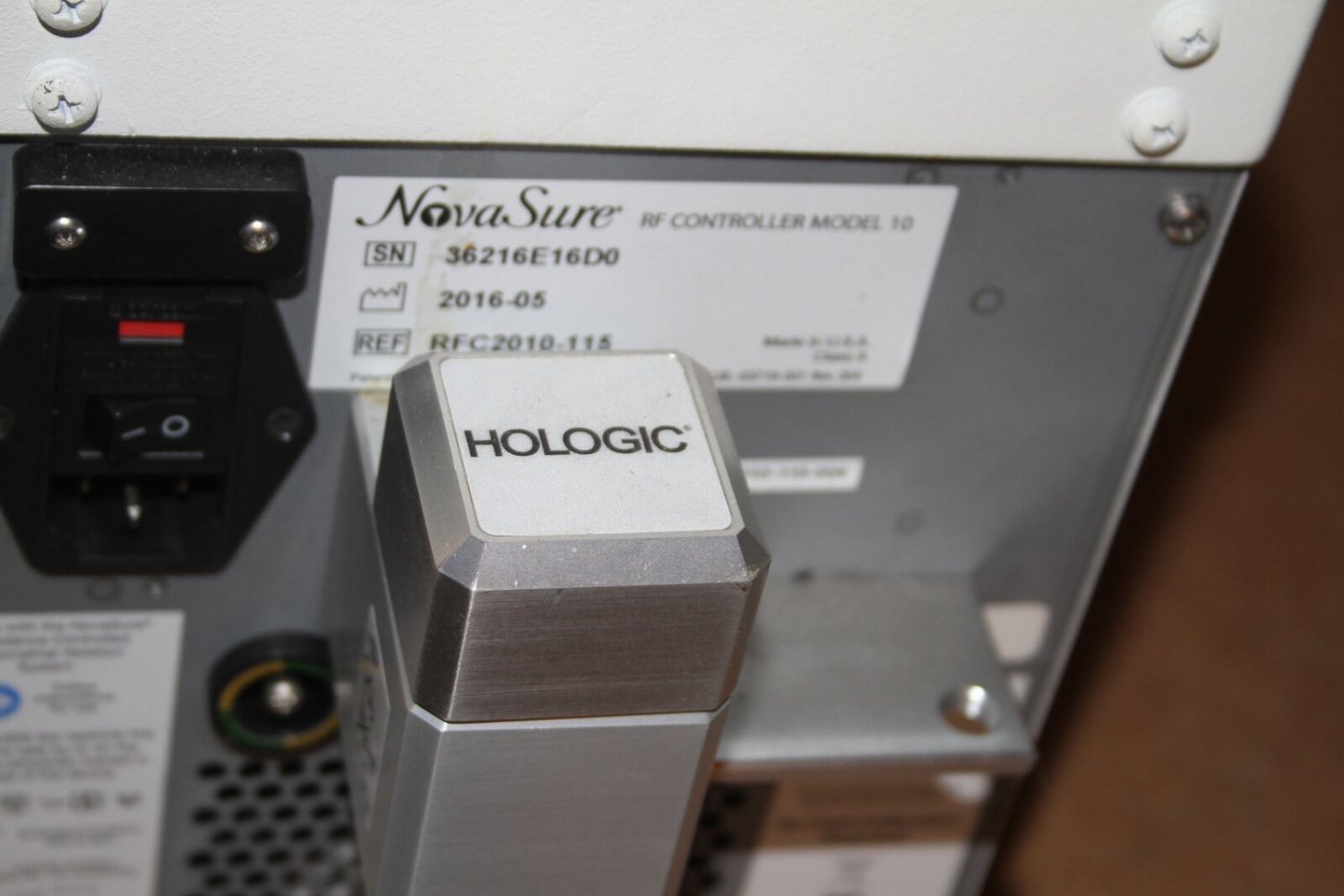 Hologic NovaSure 10 RF Controller Endometrial Ablation System RFC2010-115