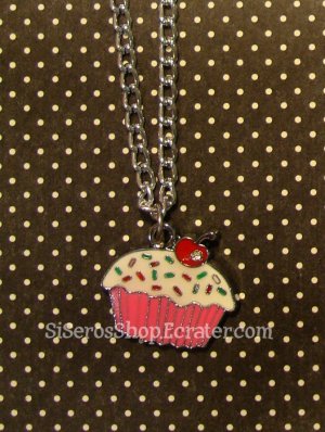 Cute pink CUPCAKE Necklace