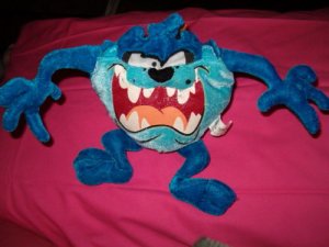 VERY RARE 1980'S BLUE TAZ DEVIL PLUSH...HAS HOOK 2 HANG