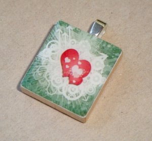 Floating Love Scrabble Tile Pendant Necklace (3)
