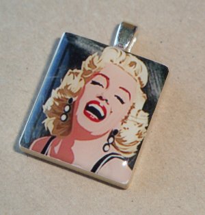 Marilyn Monroe Tile Pendant Necklace (4)