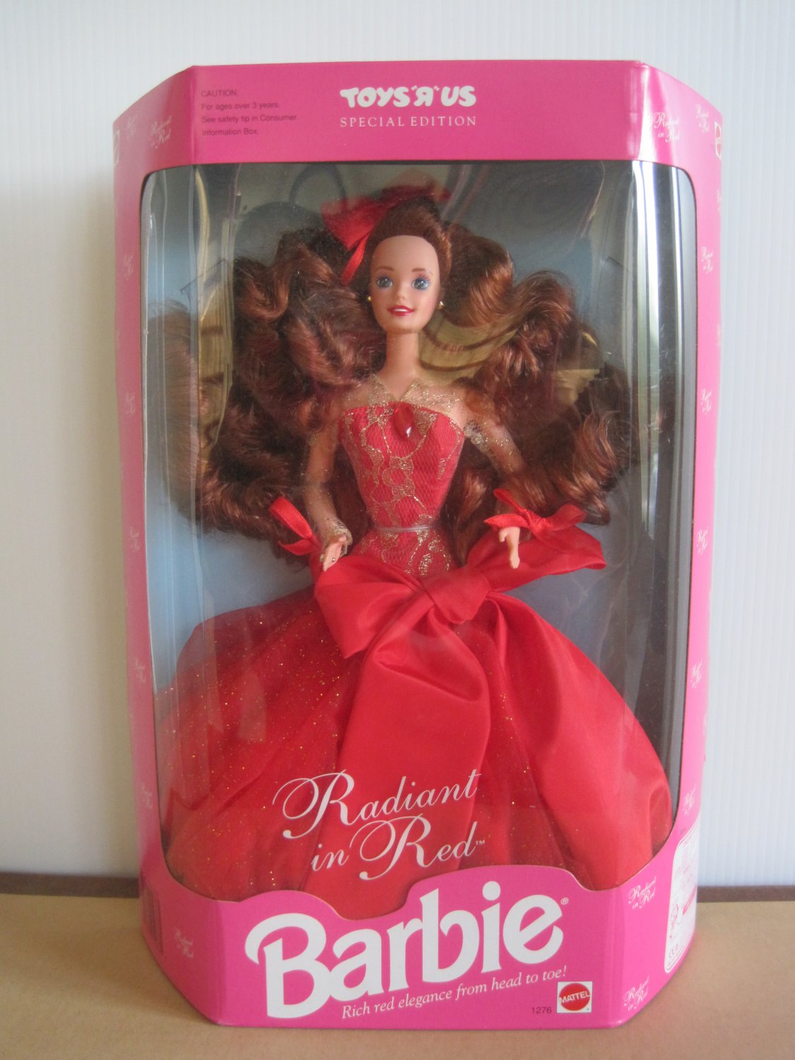 Red barbie. Emerald Elegance Barbie 1994. Barbie 2002 Collector Edition. Кукла Барби ева. Кукла ева типа Барби.