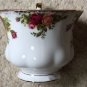 Royal Albert Bone China Old Country Roses Tea Cup and Saucer EUC Ship Fast