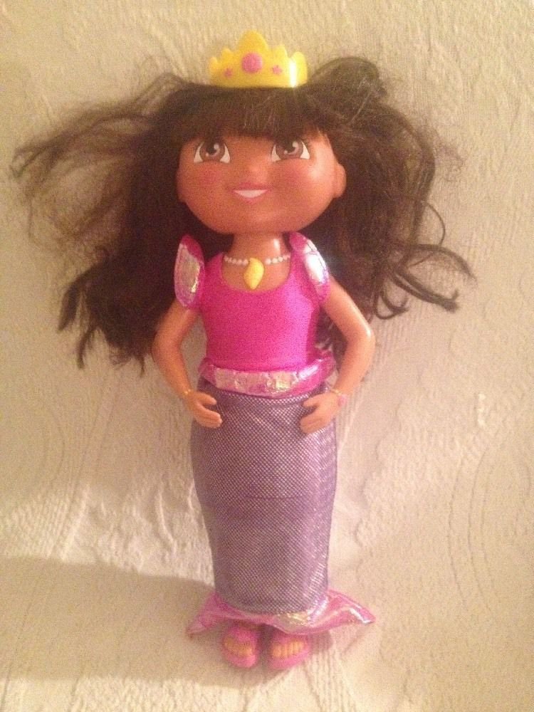 12 Dora The Explorer Sparkle Twirl Mermaid Talking Doll 2719