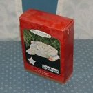 STAR TREK DEEP SPACE NINE U.S.S. DEFIANT 1997 HALLMARK
