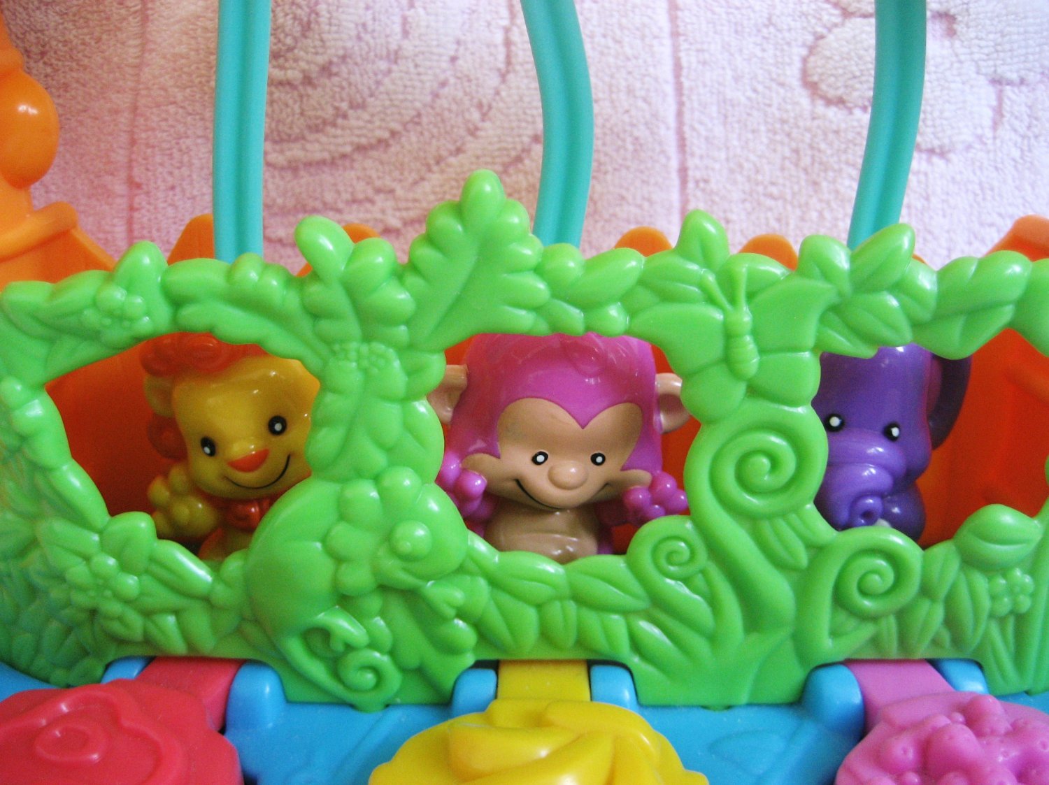 busy zoo toy