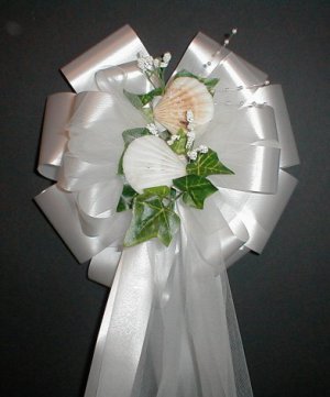 REAL SEASHELLS (Beach) Pew Bows - Wedding