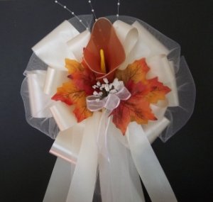 BROWN RUST NYLON Calla Lily IVORY/Fall Autumn Pew Bows