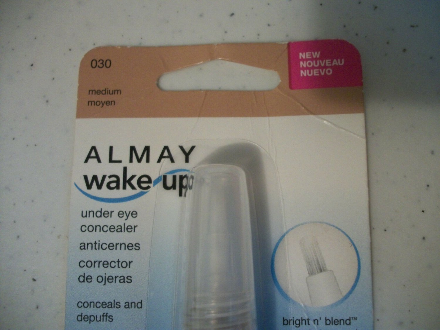 Almay Wakeup Hypoallergenic Under Eye Concealer Medium 030