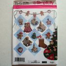 Simplicity Christmas Holiday Craft Pattern #2545 Gingerbread Themes & More