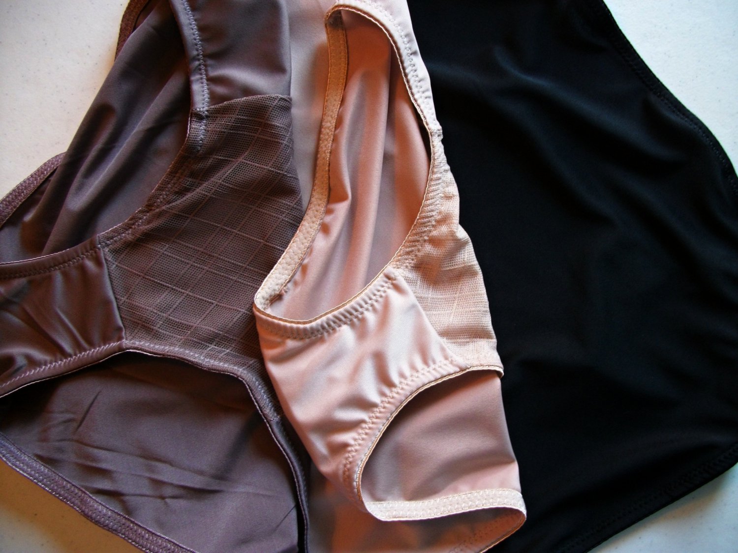 One 3Pack F.I.T. Figure Improving Technology Medium Control Brief