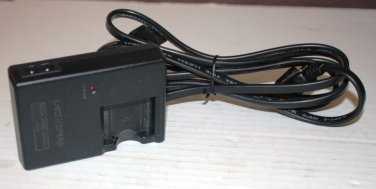 Genuine OEM Original Olympus LI-40C Battery Charger for LI-40B LI-42B