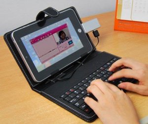 7 Inch Keyboard Case for Android Tablet with Stylus Pen, USB Port