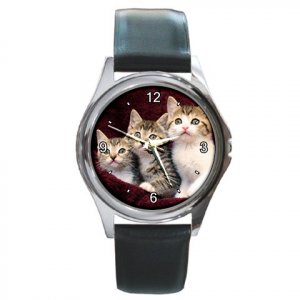 Kitten Friends Cats Round Metal Watch FREE SHIPPING