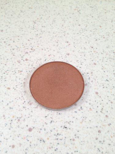 Essence Mono Eyeshadow Tester Pan #70 Fox in the Box eye shadow