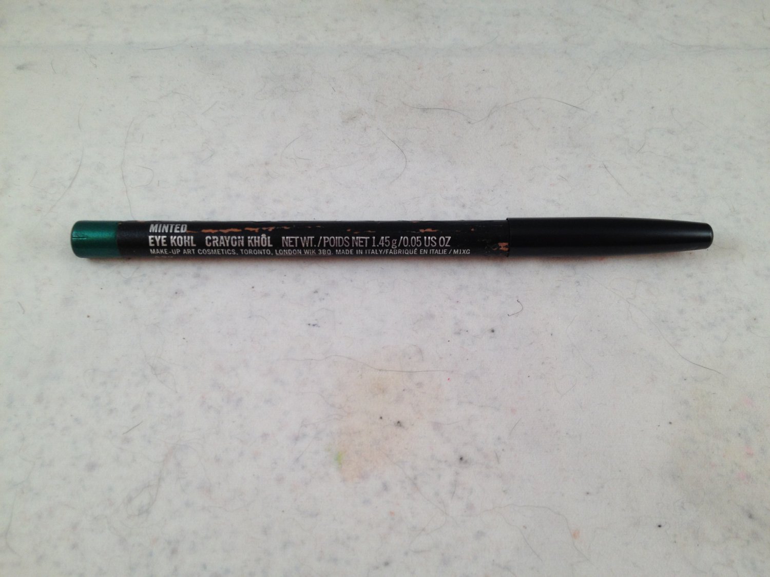 Mac minted eye pencil