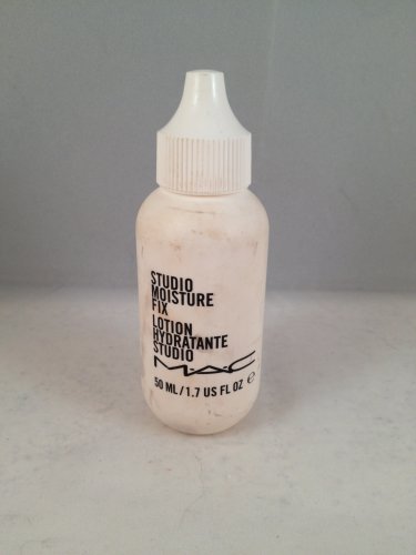 MAC Cosmetics Studio Moisture Fix SPF 15 facial cream moisturizer