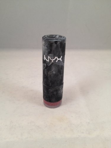NYX Extra Creamy Round Lipstick LSS612 Lala *damaged*