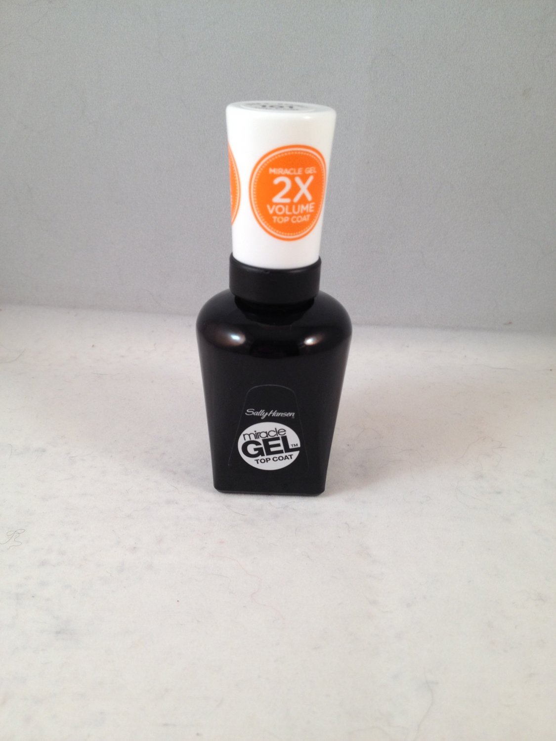 Sally Hansen Miracle Gel Top Coat Clear Polish 101 Nail Color No Uv