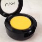 NYX Hot Singles Eye Shadow HS60 STFU eyeshadow matte yellow