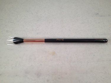 Skone Cosmetics Luxe Pro Blending Brush for Eyeshadow Eye
