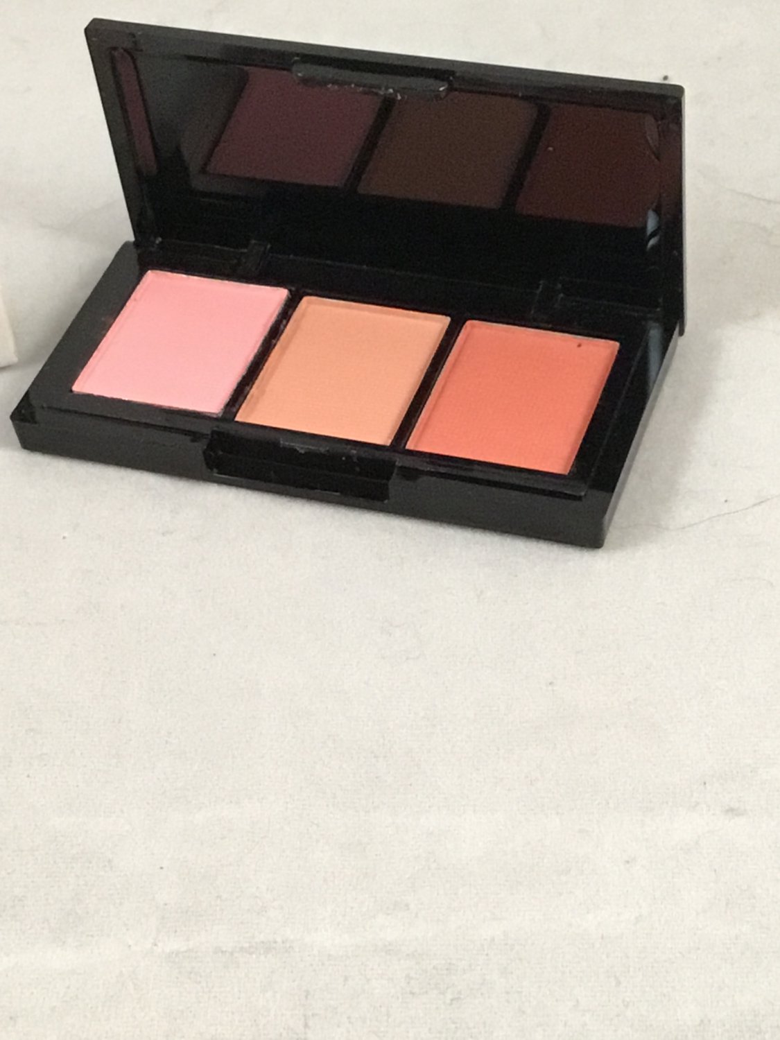 Trifle Cosmetics Ombre Radiant Blush Palette Raspberry Ripple