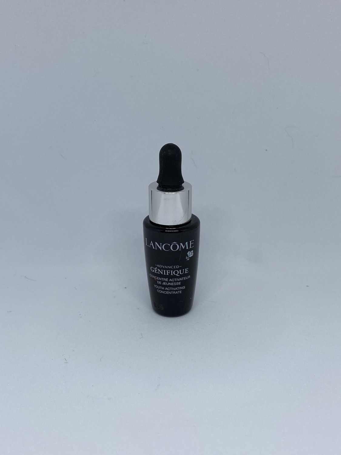 Advanced Genifique Youth Activating Concentrate AntiAging Serum Trial Size